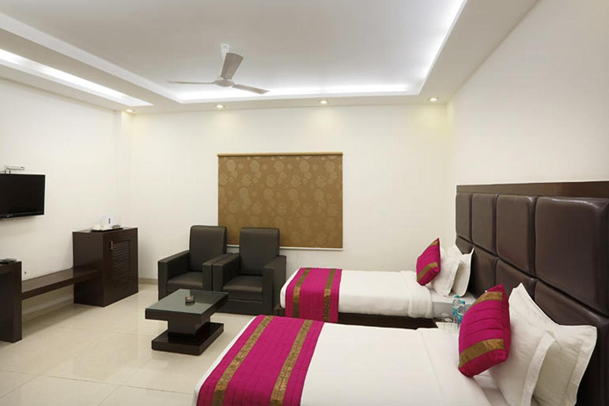 Hotel Anand Lok Inn Mahipalpur, Igi Delhi Airport New Delhi Luaran gambar