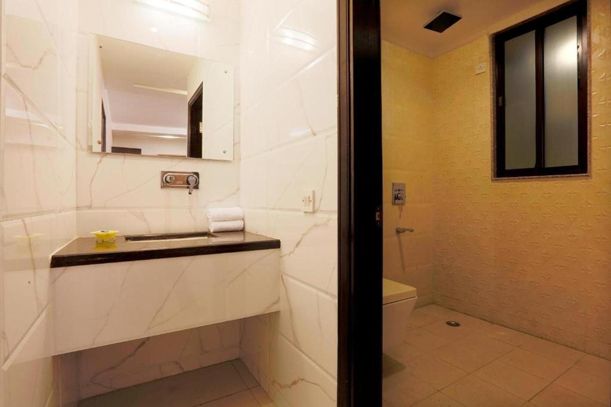 Hotel Anand Lok Inn Mahipalpur, Igi Delhi Airport New Delhi Luaran gambar
